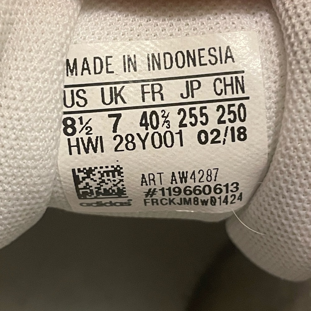 Adidas superstar sneakers+superfoam, worn less than 10 times! - Picture 6 of 7